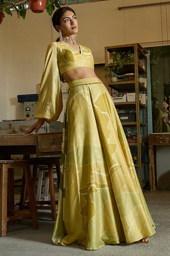 Green & Gold Pure Chanderi Lehenga Set by ANKITA DHARMAN at Pernia's Pop Up Shop