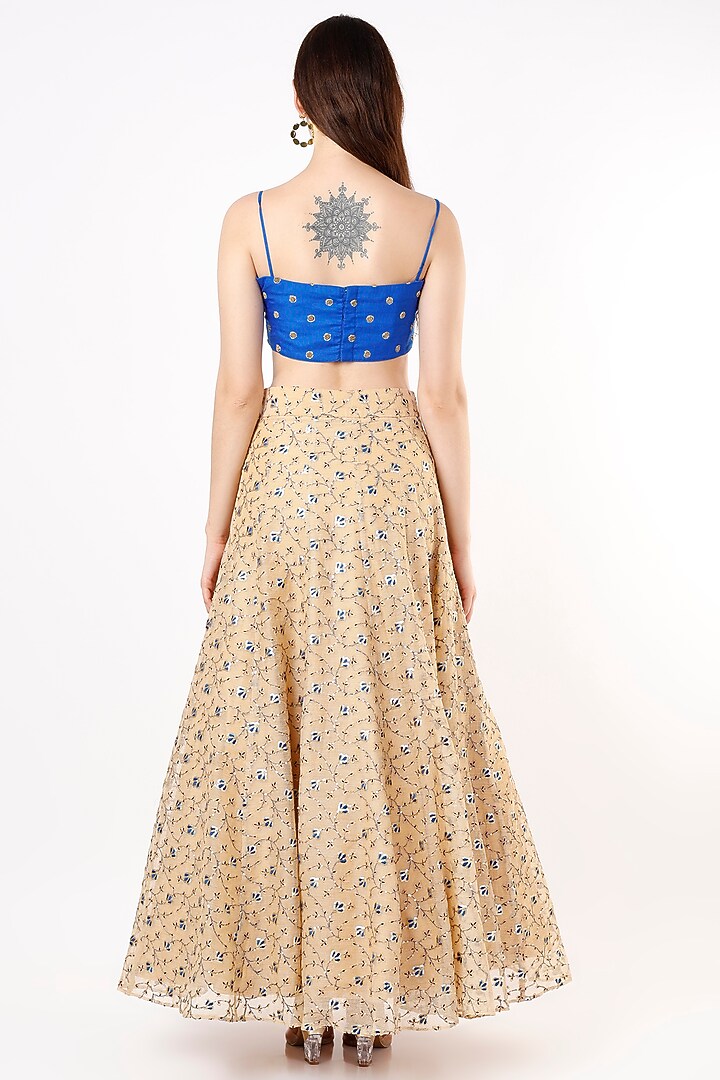 Gold Net Lehenga Set by Agastya The Era Edit at Pernia's Pop Up Shop