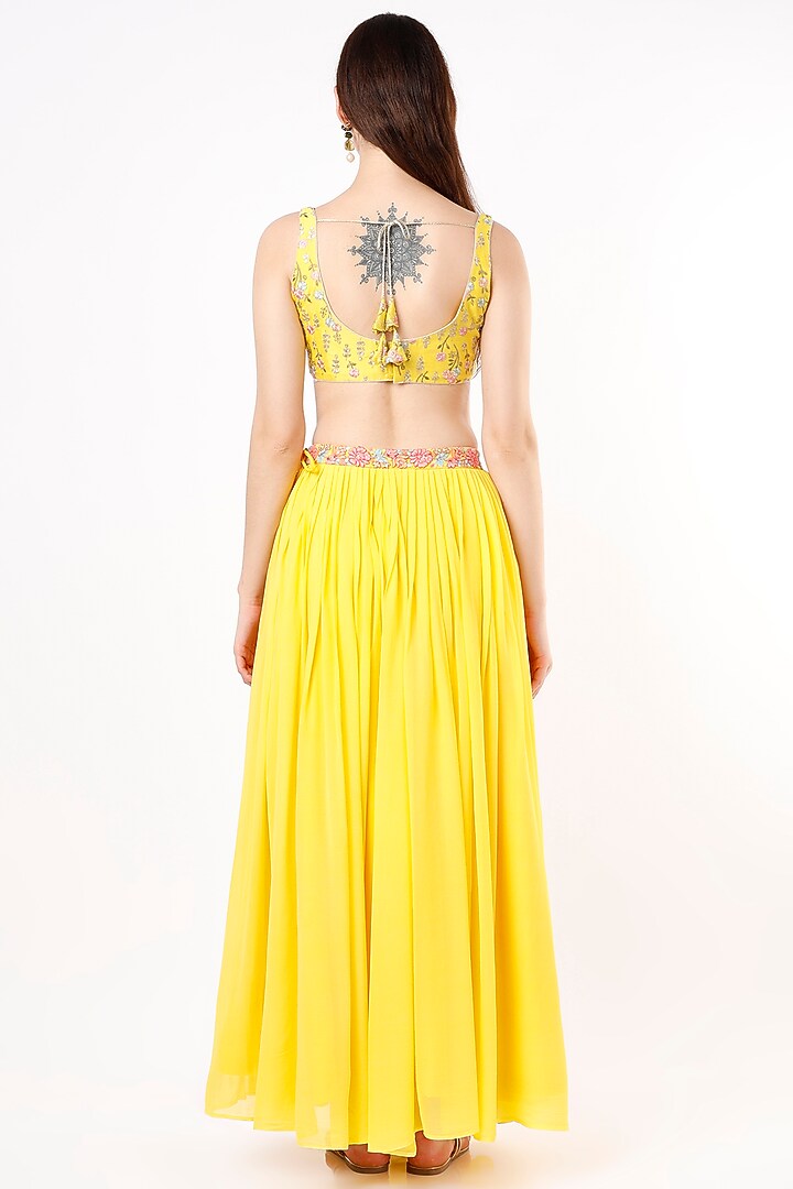 Yellow Georgette Lehenga Set by Agastya The Era Edit at Pernia's Pop Up Shop