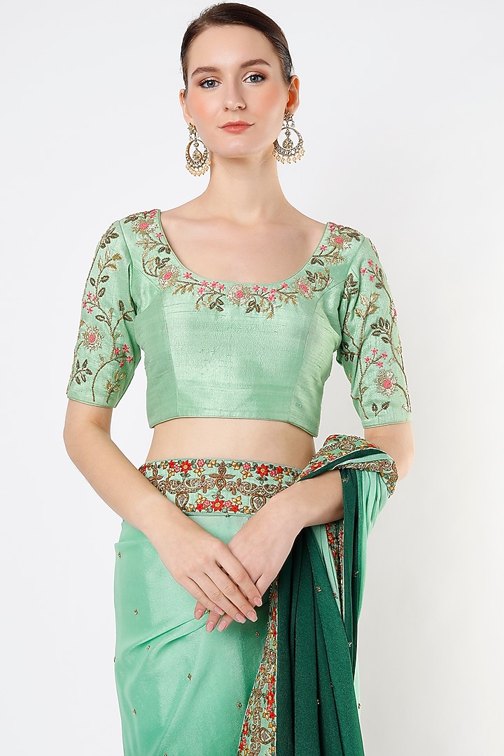 Mint Green & Dark Green Dyed Ombre Wedding Saree Set by Architha Narayanam at Pernia's Pop Up Shop