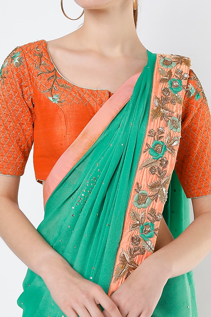 Persian Green Embroidered Wedding Saree Set by Architha Narayanam at Pernia's Pop Up Shop