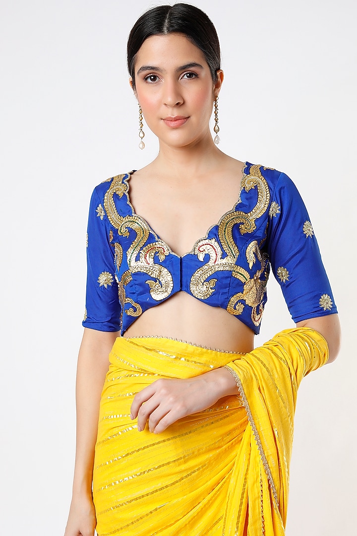 Yellow Embroidered Wedding Saree Set by Architha Narayanam at Pernia's Pop Up Shop