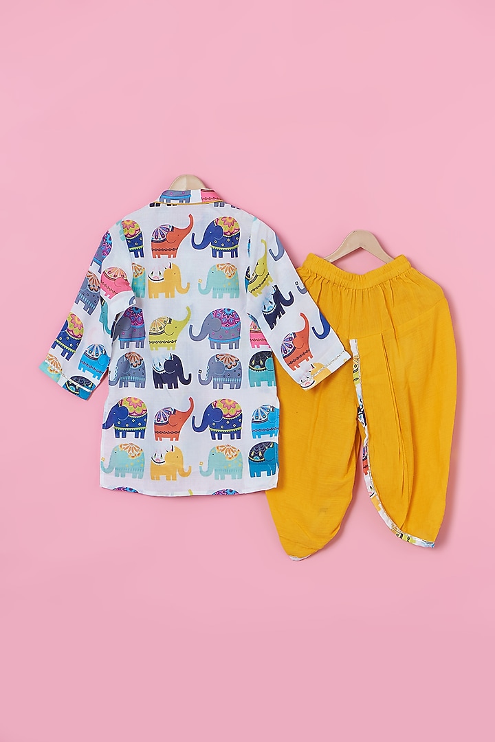 White Cotton Elephant Printed Kurta Set For Boys by ATIJAH at Pernia's Pop Up Shop
