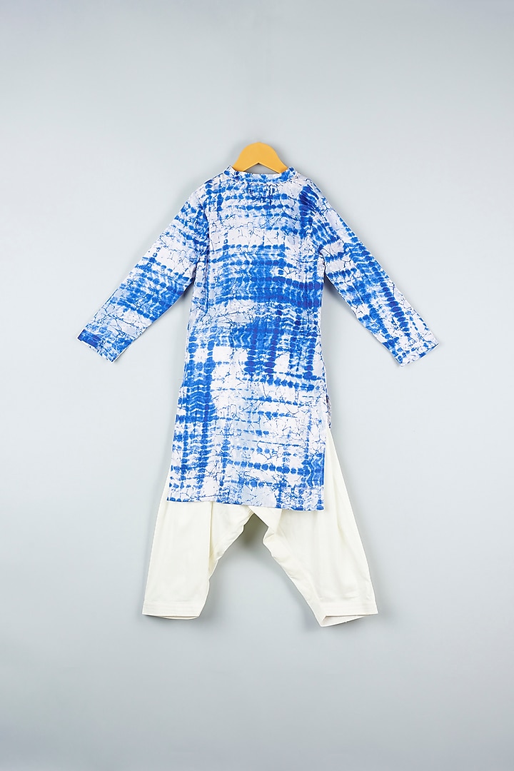 Blue Cotton Printed Kurta Set For Boys by ATIJAH at Pernia's Pop Up Shop