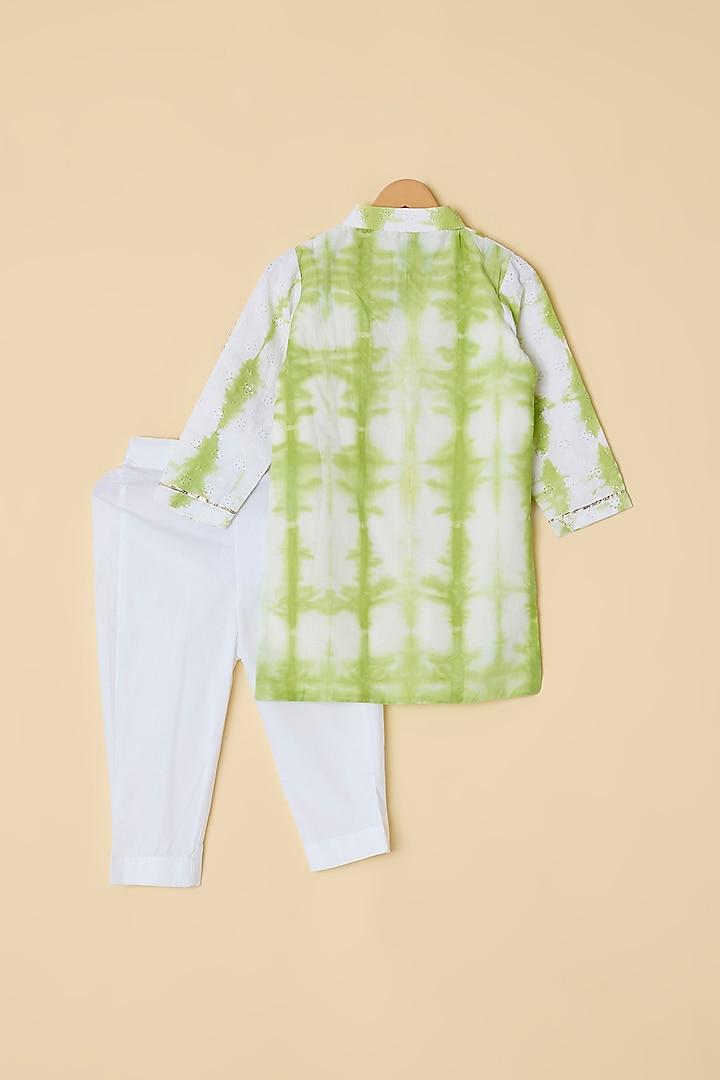 Green Cotton Tie- Dye Kurta Set For Boys by ATIJAH at Pernia's Pop Up Shop