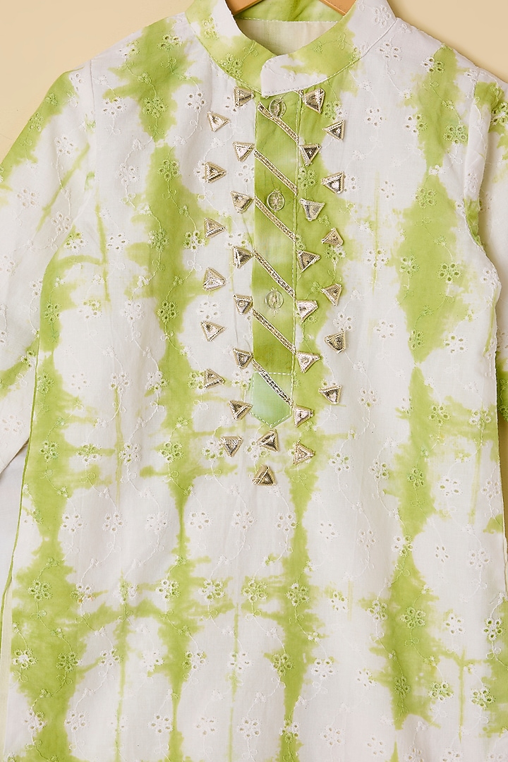 Green Cotton Tie- Dye Kurta Set For Boys by ATIJAH at Pernia's Pop Up Shop