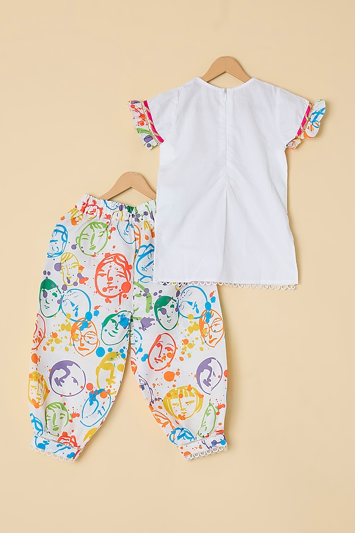White Cotton Printed Kurta Set For Girls by ATIJAH at Pernia's Pop Up Shop