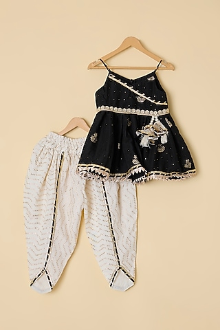 Black Chanderi Embroidered Kurta Set For Girls by ATIJAH