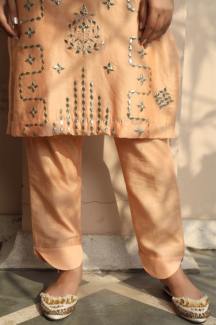 Peach Gota Embroidered Kurta Set by Atman at Pernia's Pop Up Shop