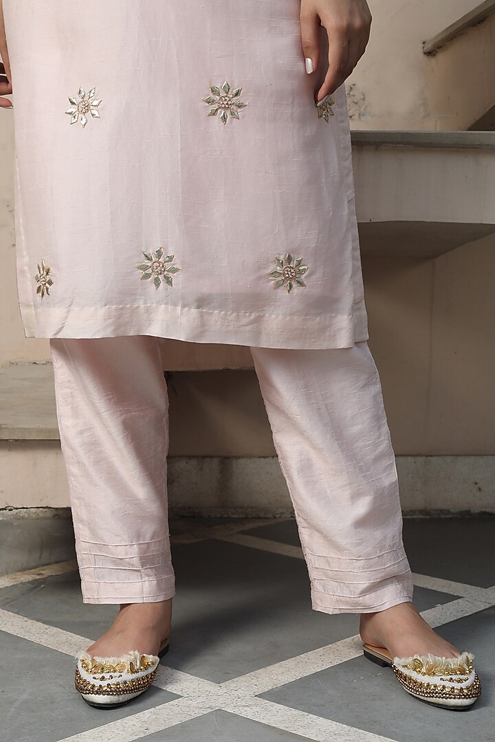 Powder Pink Embroidered Kurta Set by Atman at Pernia's Pop Up Shop