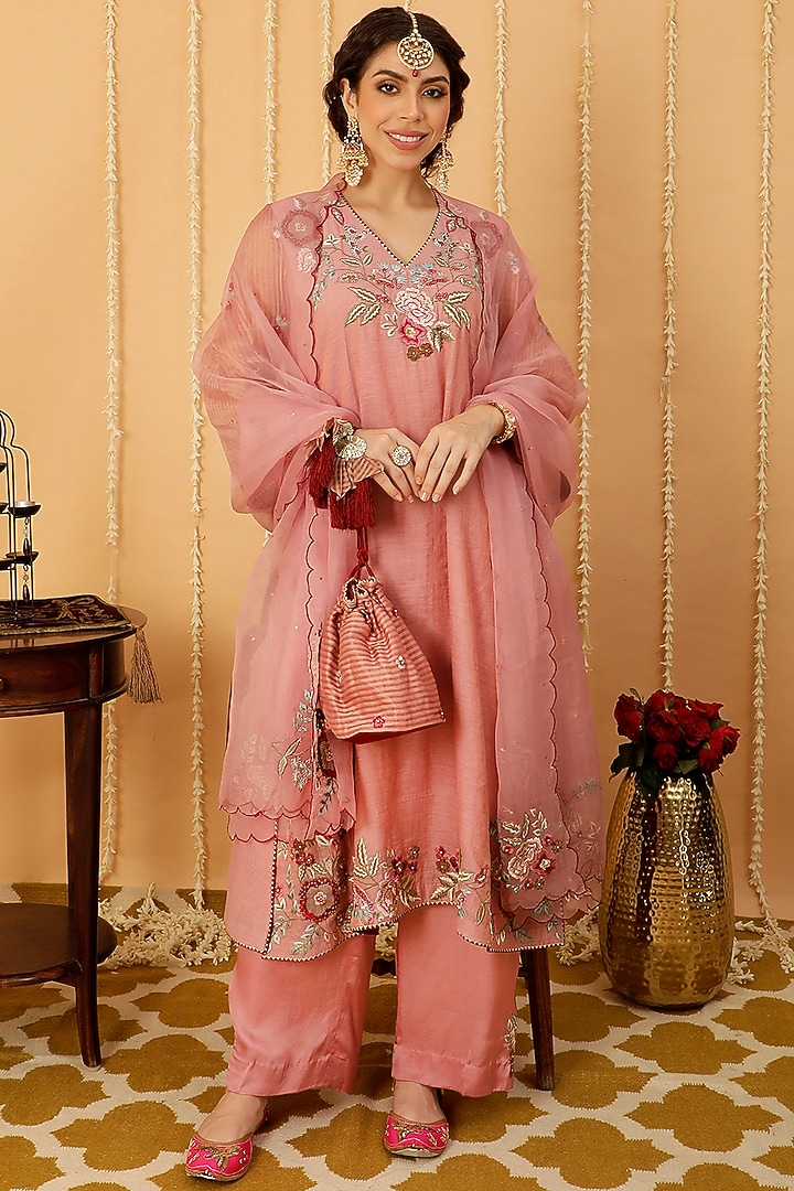 Pink Tissue Silk Chanderi Embroidered Kurta Set by A Touch Of Zari at Pernia's Pop Up Shop