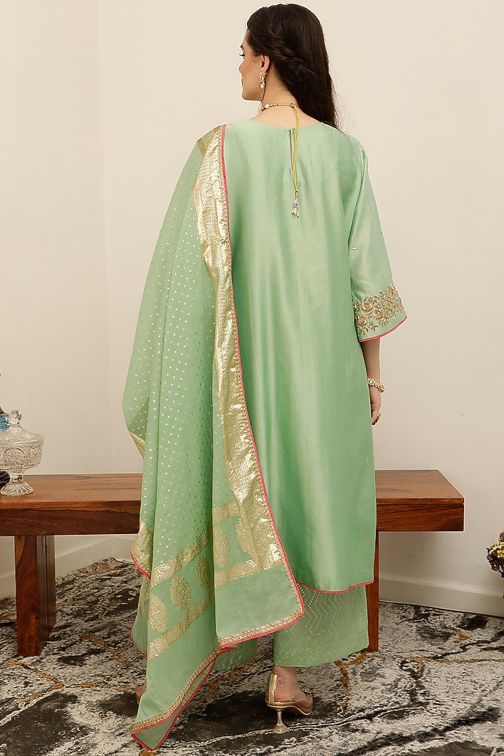 Mint Green Silk Chanderi Hand Embroidered Kurta Set by A Touch Of Zari at Pernia's Pop Up Shop