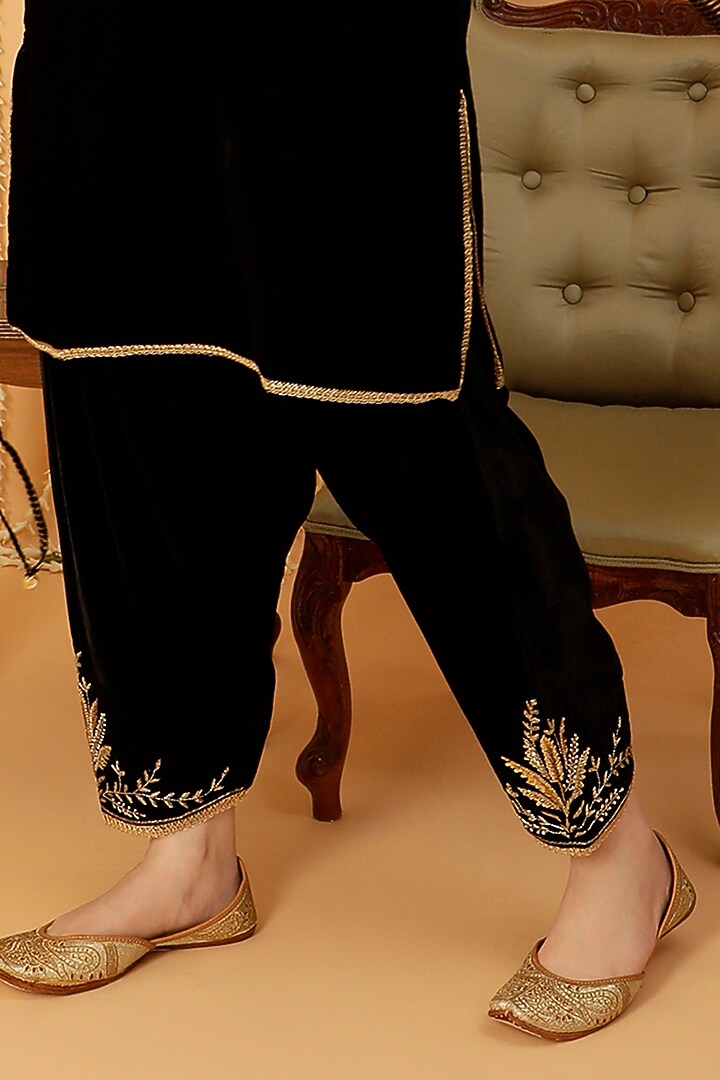 Black Pure Silk Velvet Zardosi Hand Embroidered Kurta Set by A Touch Of Zari at Pernia's Pop Up Shop