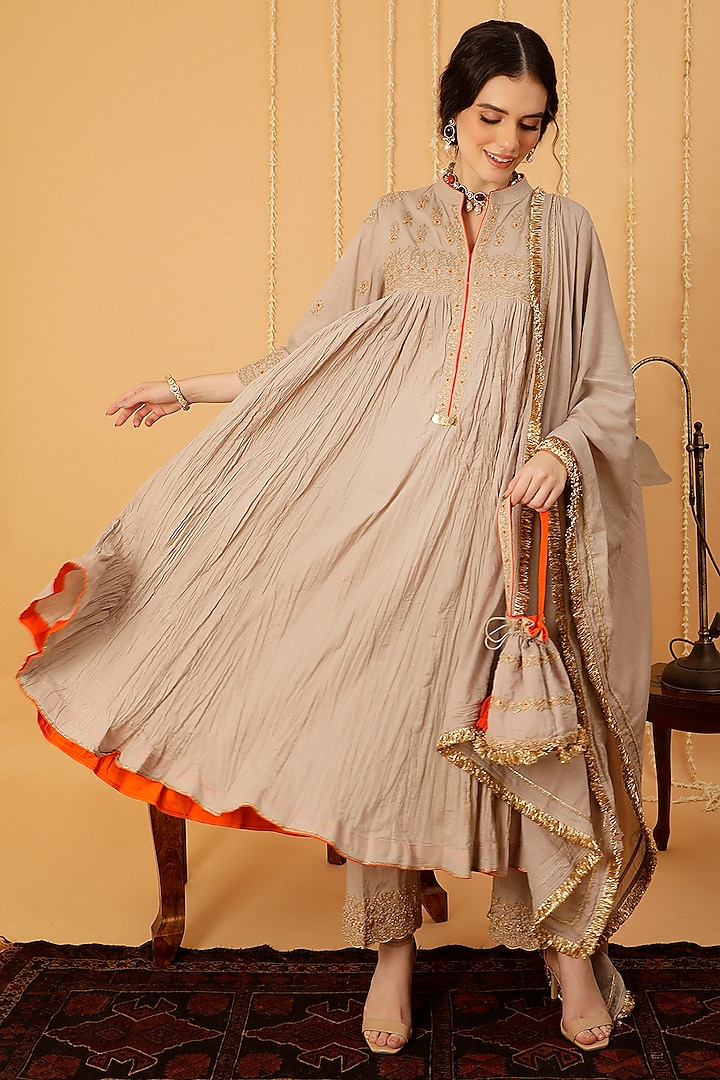 Beige Mulmul Zari Embroidered Crinkled Party Wear Anarkali Set by A Touch Of Zari at Pernia's Pop Up Shop