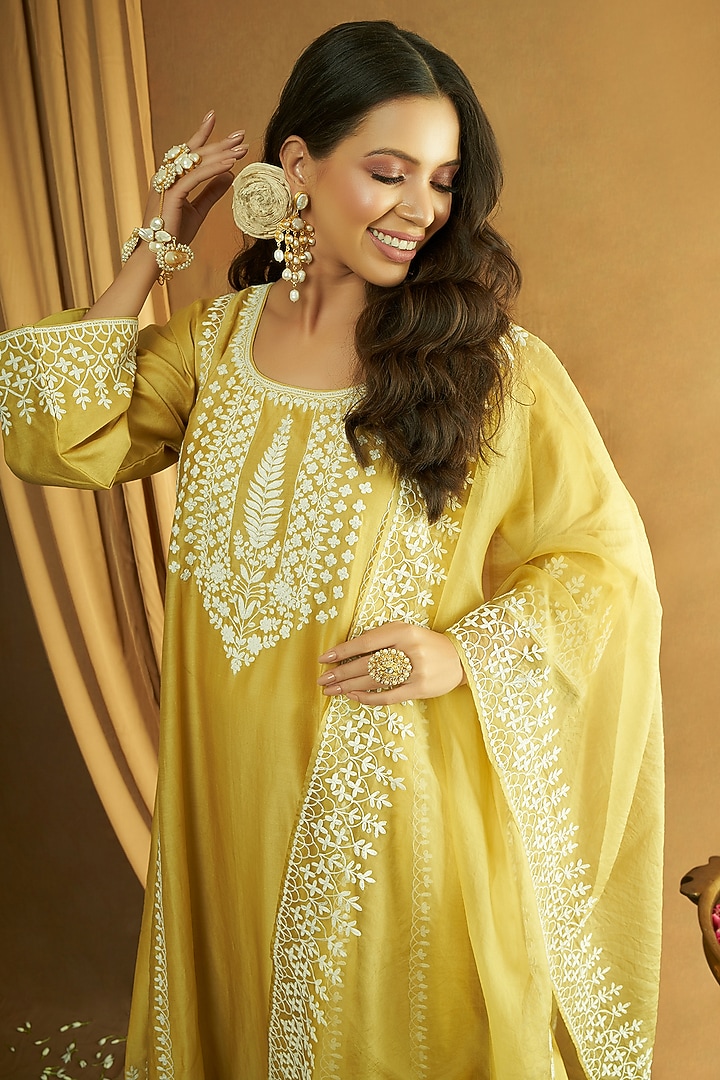 Lime Pure Silk Chanderi Thread Embroidered A-Line Kurta Set by A Touch Of Zari at Pernia's Pop Up Shop