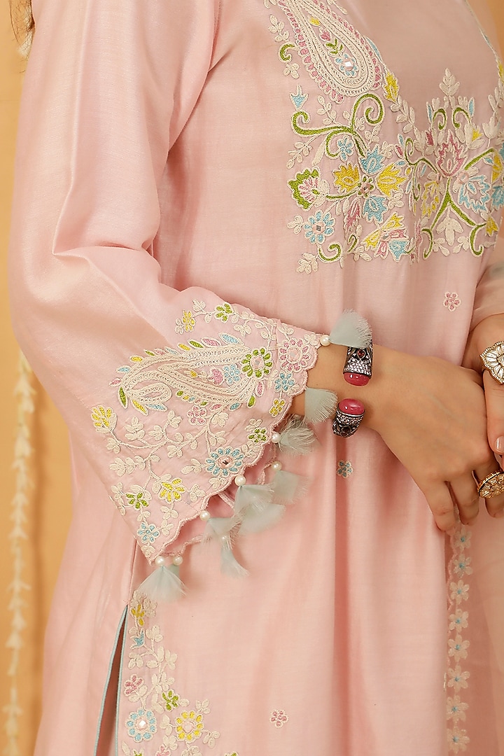 Pink Pure Silk Chanderi Floral Embroidered Straight Kurta Set by A Touch Of Zari at Pernia's Pop Up Shop