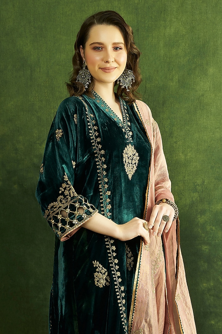 Green Silk Velvet Cutwork Embroidered A-Line Kurta Set by A Touch Of Zari at Pernia's Pop Up Shop