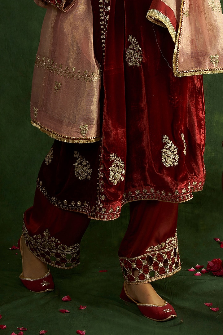 Maroon Silk Velvet Cutwork Embroidered A-Line Kurta Set by A Touch Of Zari at Pernia's Pop Up Shop