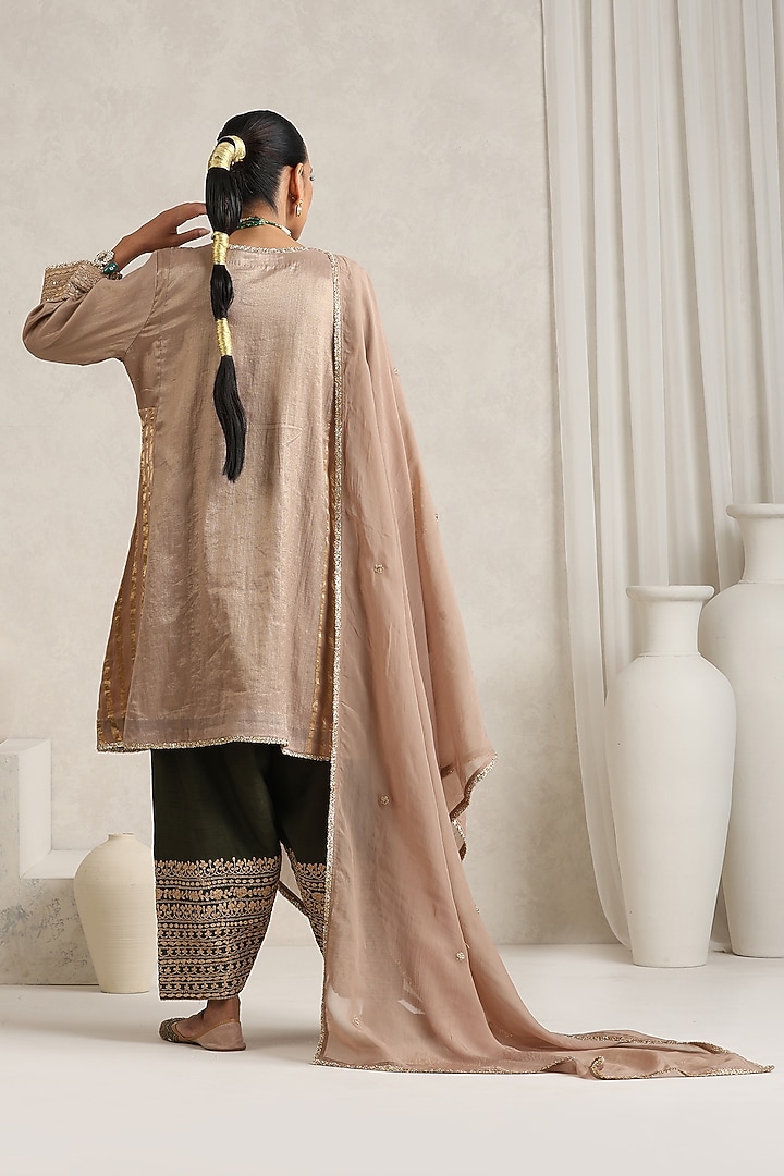 Beige Pure Mul Chanderi Dori Embroidered Kurta Set by A Touch Of Zari at Pernia's Pop Up Shop