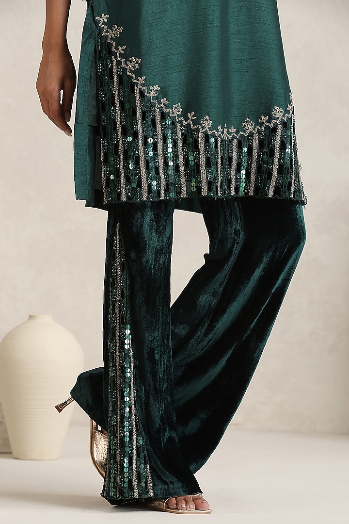 Dark Green Bemberg Silk Dori Embroidered Kurta Set by A Touch Of Zari at Pernia's Pop Up Shop