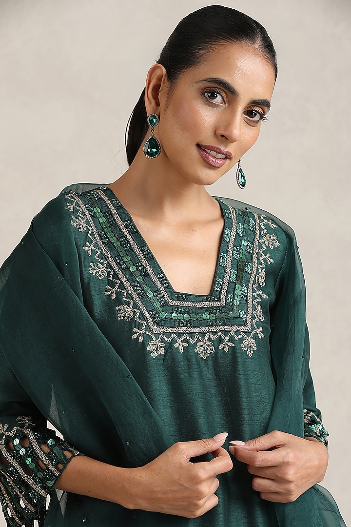 Dark Green Bemberg Silk Dori Embroidered Kurta Set by A Touch Of Zari at Pernia's Pop Up Shop