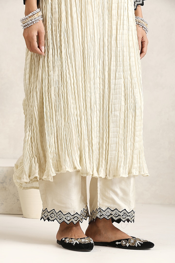 Ivory White Bemberg Silk & Satin Crepe Zari Embroidered Kurta Set by A Touch Of Zari at Pernia's Pop Up Shop