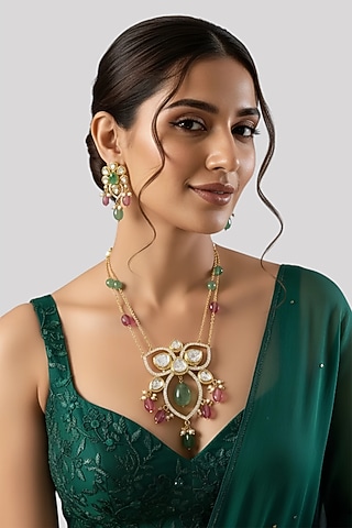 Gold Finish Kundan Polki & Oval Green Stone Pendant Necklace In Sterling Silver by Auraa Trends Silver Jewellery