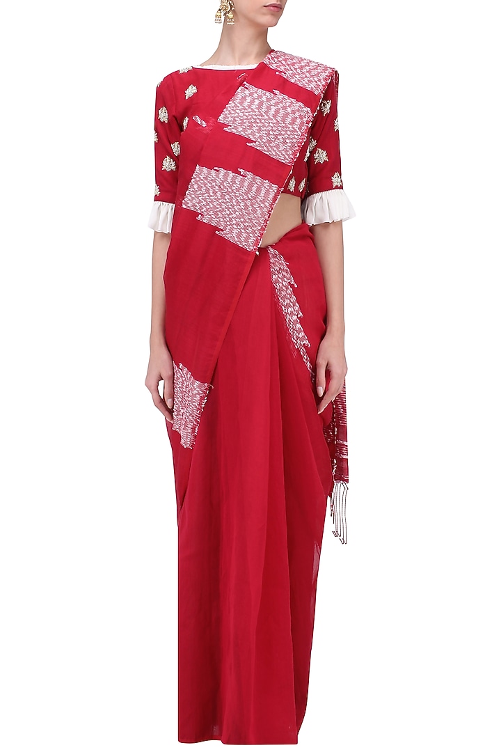 Red handloom cotton saree with blouse available only at Pernia's Pop Up Shop.