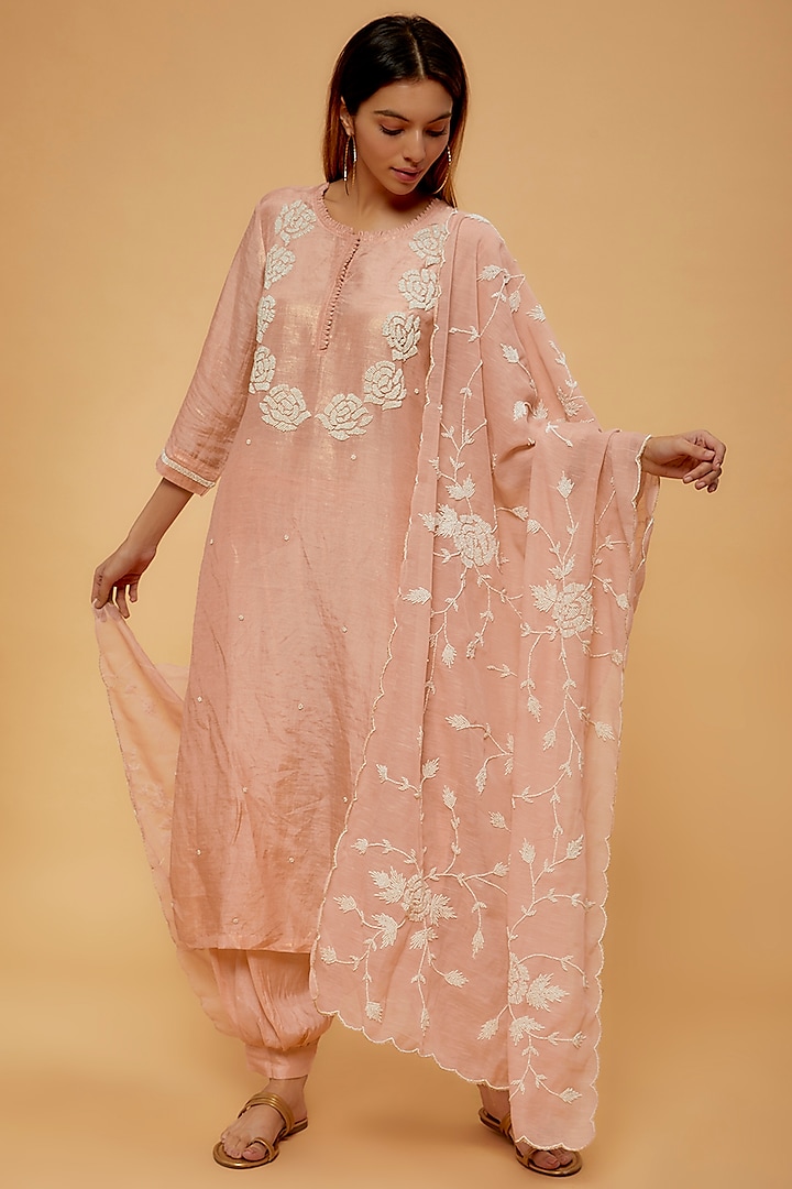 Pink Jute Georgette Embroidered Kurta Set by Aura Kreations at Pernia's Pop Up Shop