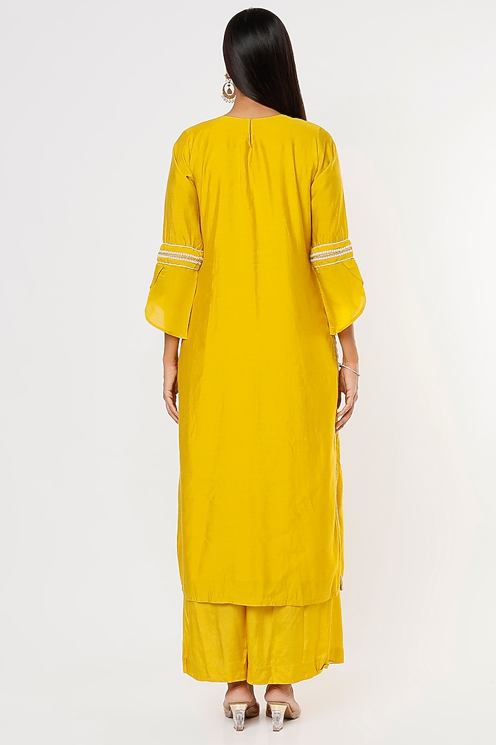 Yellow Chanderi Embroidered Kurta Set by Aura Kreations at Pernia's Pop Up Shop