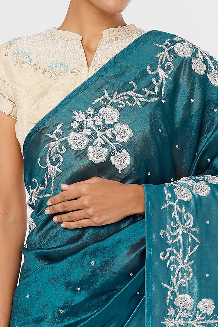 Blue Embroidered Wedding Saree Set by Aura Kreations at Pernia's Pop Up Shop