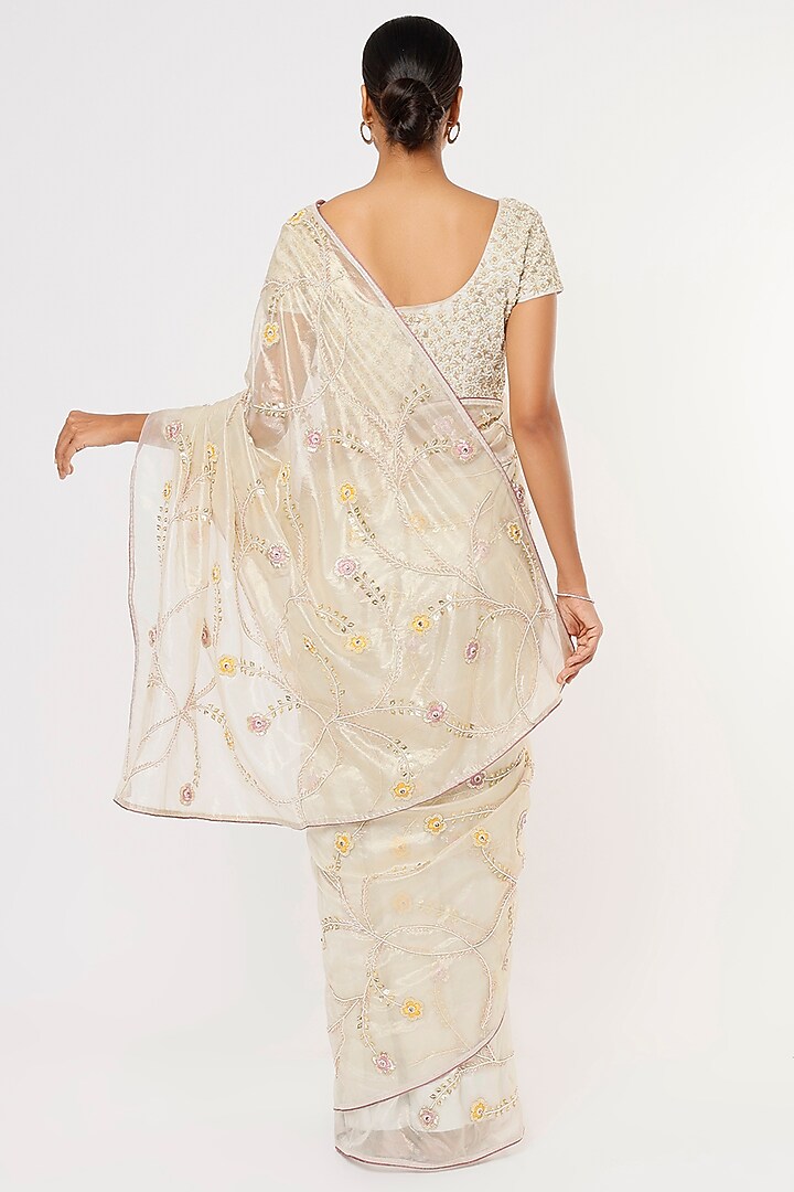 Off-White Organza Embroidered Wedding Saree Set by Aura Kreations at Pernia's Pop Up Shop
