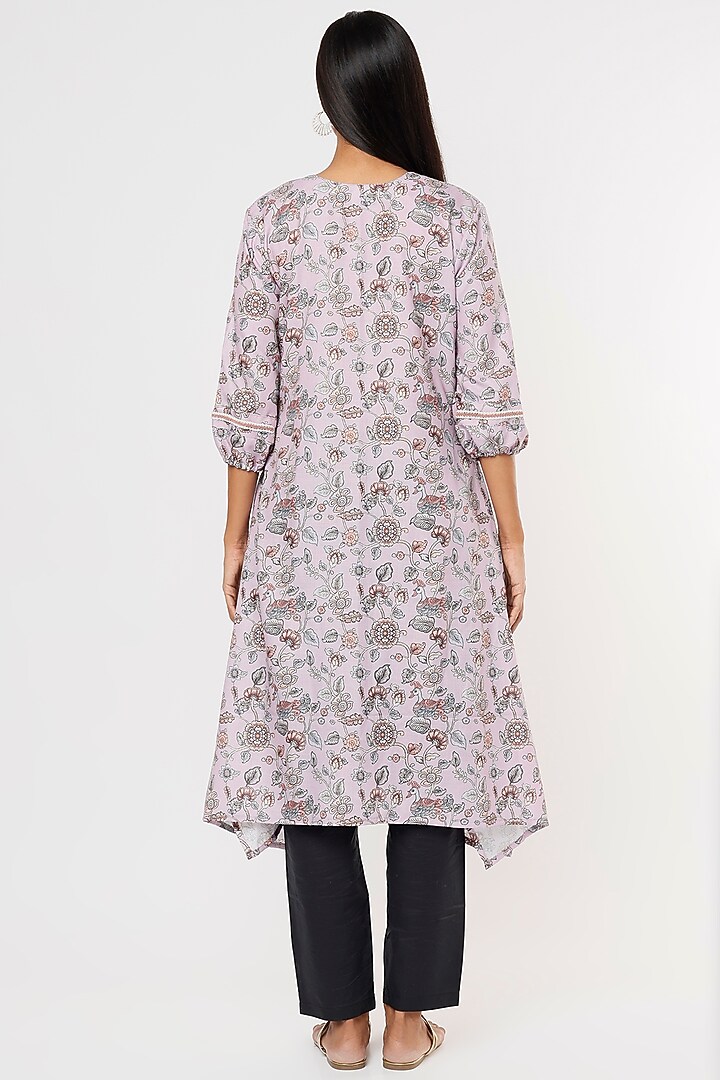 Lilac Printed & Hand Embroidered Kurta by Aura Kreations at Pernia's Pop Up Shop