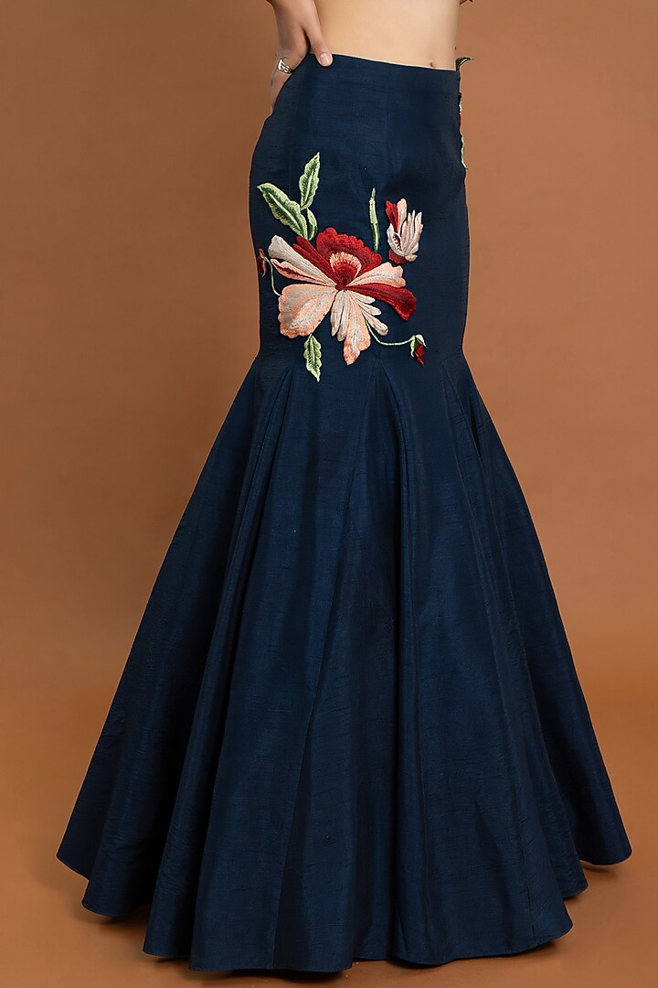 Royal Blue Silk & Georgette Resham Embroidered Lehenga Set by Aurouss at Pernia's Pop Up Shop