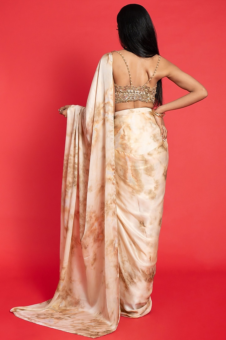 Ivory-Gold Georgette Mug-Dye Printed Wedding Saree Set by Aurouss at Pernia's Pop Up Shop