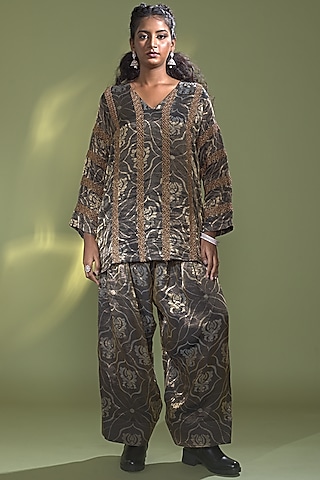 Deep Blue Banarasi Tissue Silk Embroidered Kurta Set by AURUL