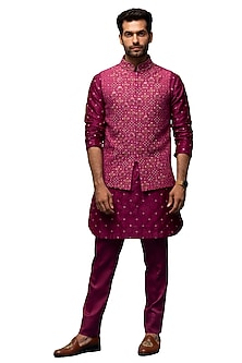 product-color-Wine