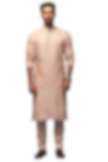 Pink Embroidered kurta Set by ASUKA at Pernia's Pop Up Shop