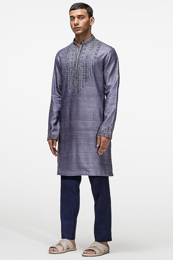 Purple Embroidered kurta Set by ASUKA at Pernia's Pop Up Shop