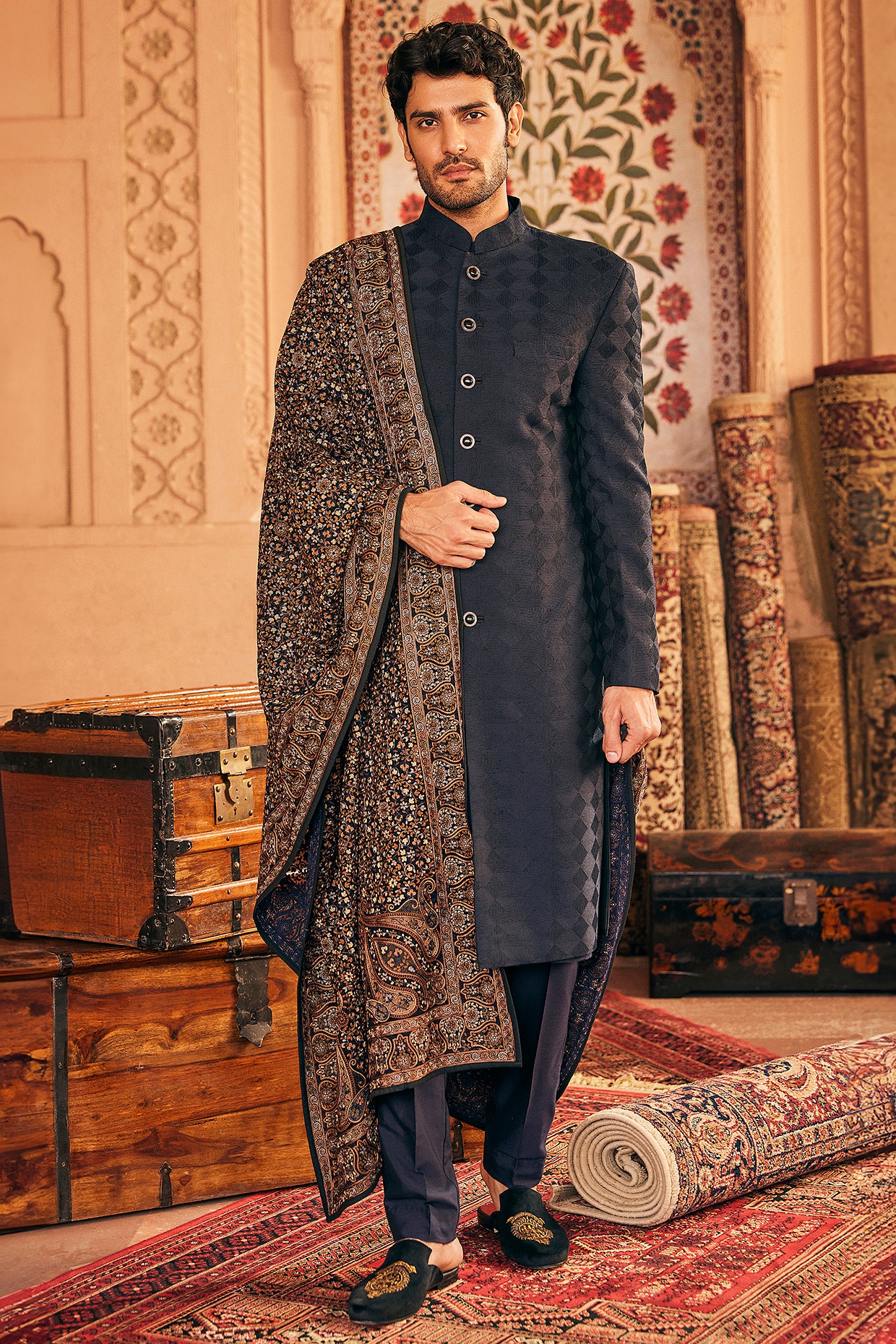 Punjabi hot sale sherwani suit