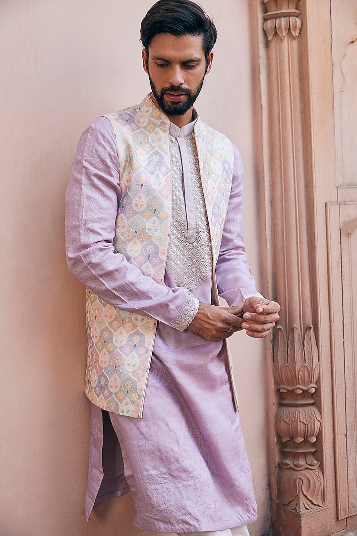 White Chanderi Silk Mirror & Zari Embroidered Bundi Jacket Set by ASUKA at Pernia's Pop Up Shop