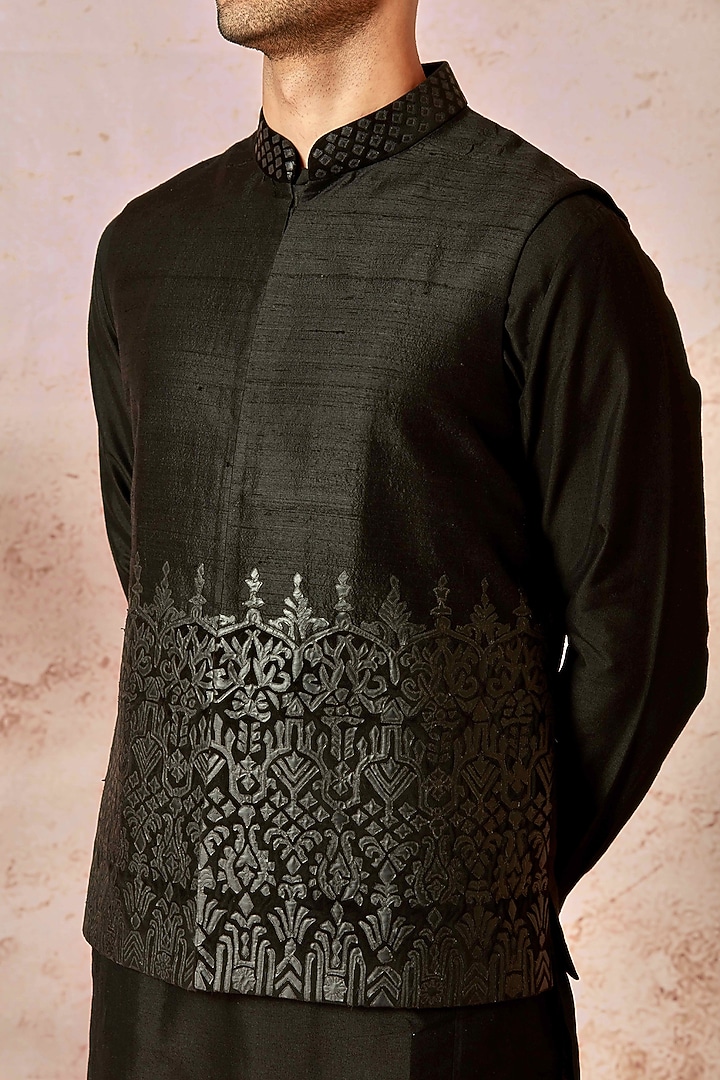 Black Raw Silk Leather Embellished Bundi Jacket Set by ASUKA at Pernia's Pop Up Shop