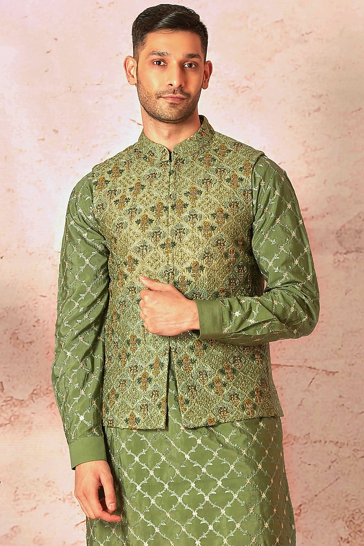 Green Silk Floral Embroidered Bundi Jacket Set by ASUKA at Pernia's Pop Up Shop