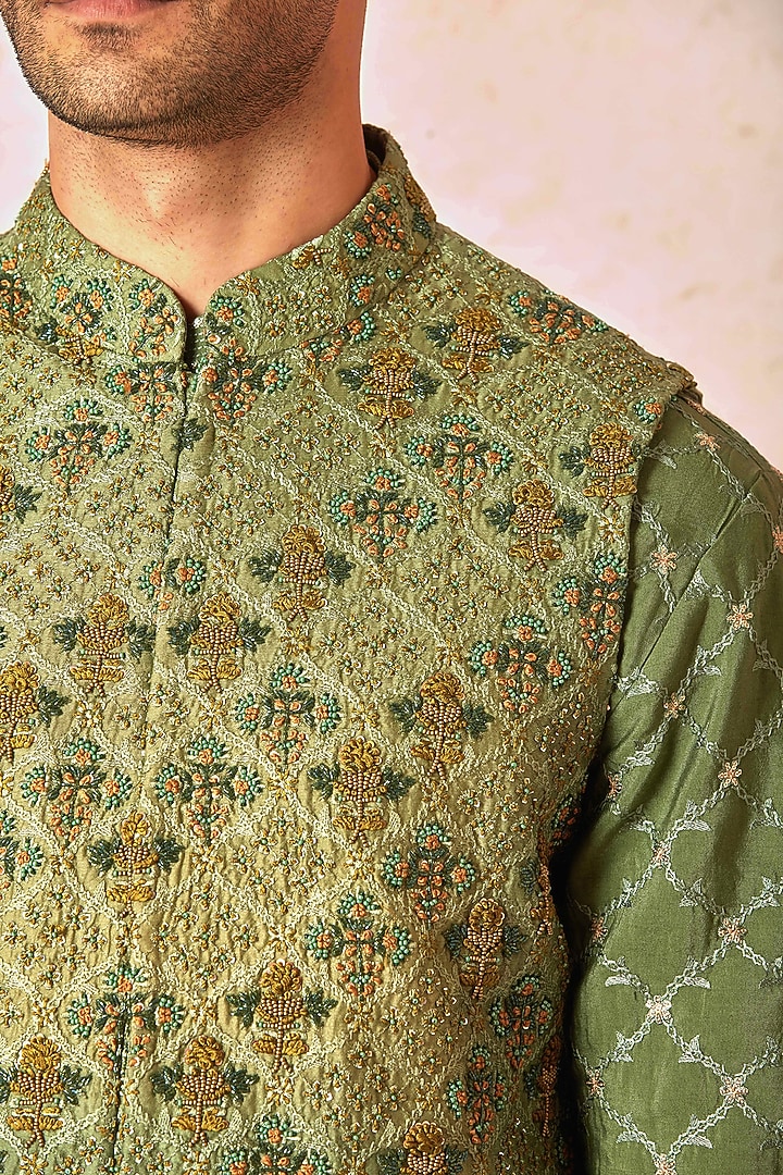 Green Silk Floral Embroidered Bundi Jacket Set by ASUKA at Pernia's Pop Up Shop