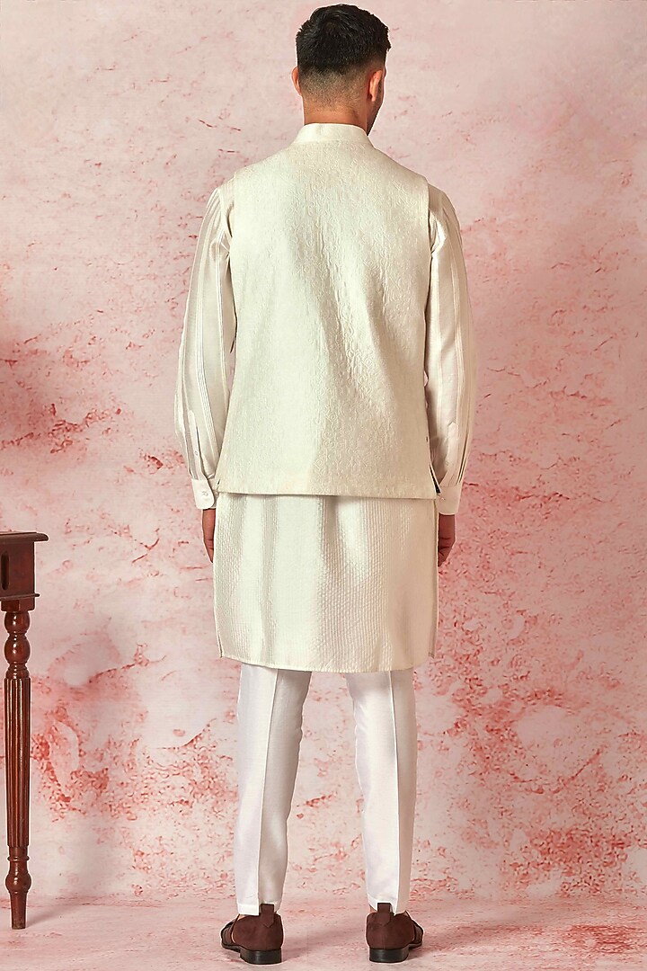 Off-White Silk Embroidered Bundi Jacket Set by ASUKA at Pernia's Pop Up Shop