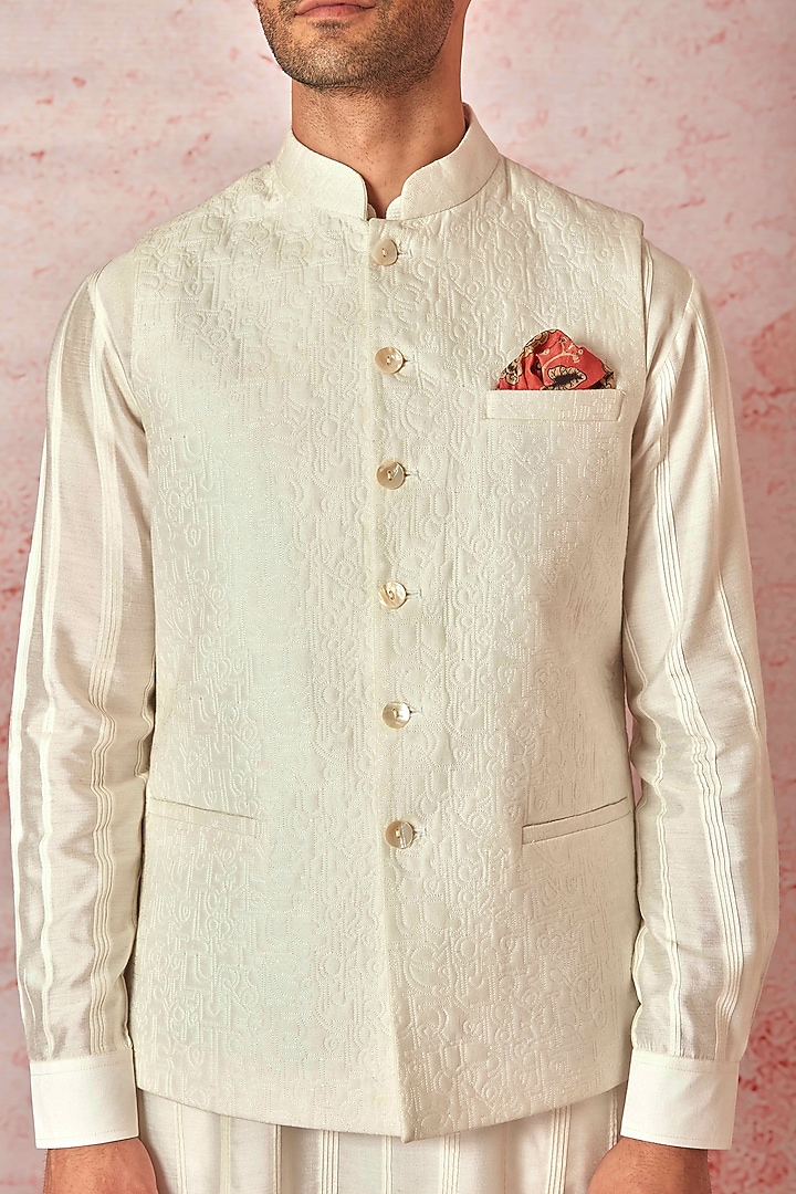 Off-White Silk Embroidered Bundi Jacket Set by ASUKA at Pernia's Pop Up Shop