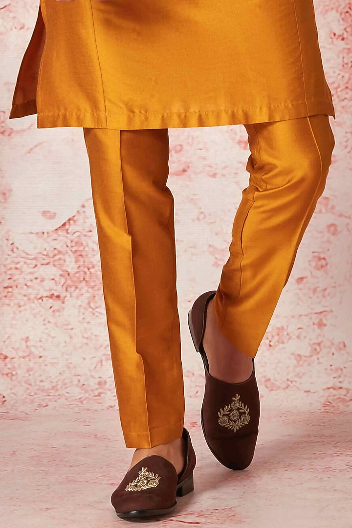 Beige Raw Silk Zari Work Bundi Jacket Set by ASUKA at Pernia's Pop Up Shop
