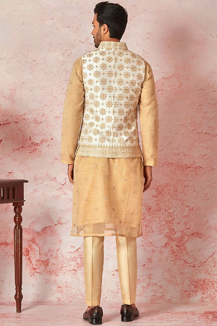 Cream Raw Silk Resham Embroidered Bundi Jacket Set by ASUKA at Pernia's Pop Up Shop