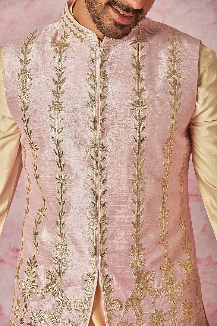 Pink Raw Silk Embroidered Bundi Jacket Set by ASUKA at Pernia's Pop Up Shop