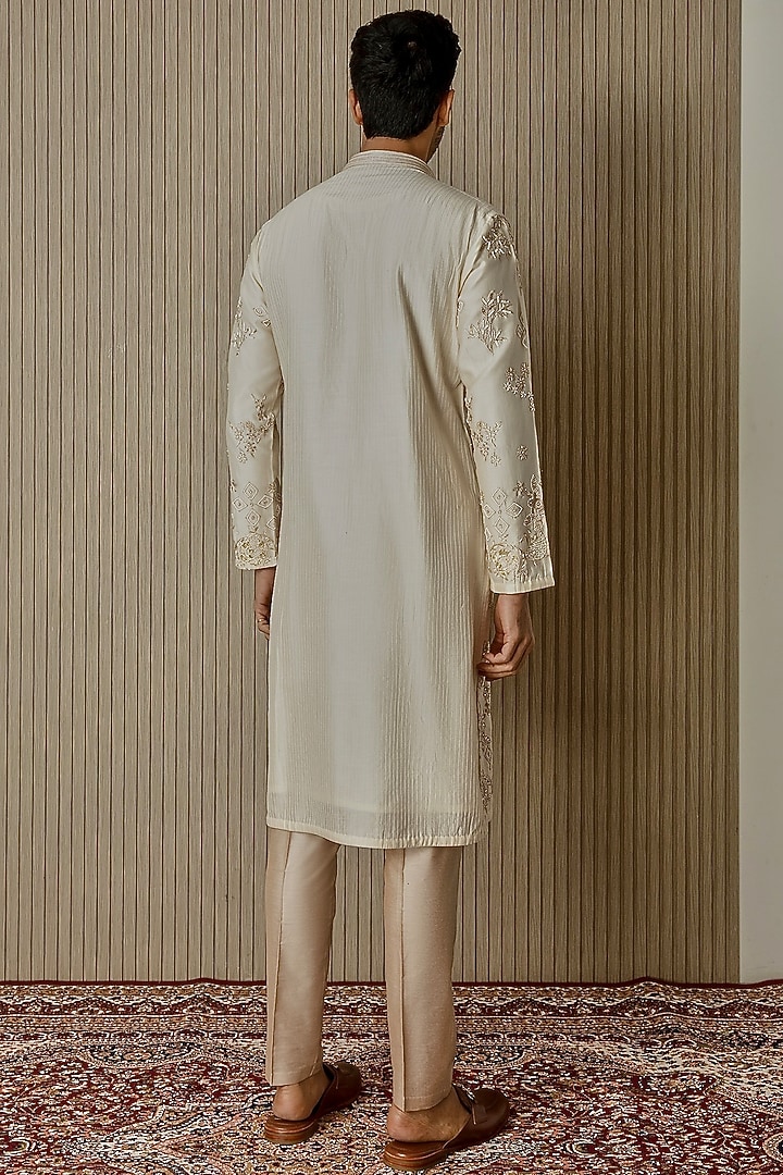 Cream Chanderi Silk Hand Embroidered Kurta Set by ASUKA at Pernia's Pop Up Shop